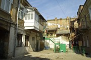 Дворик Утесова почти не изменился