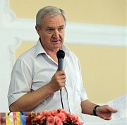 Выступает Сергей Гриневецкий