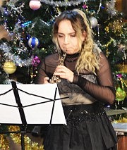 Выступает Елизавета Меньшагина (гобой)